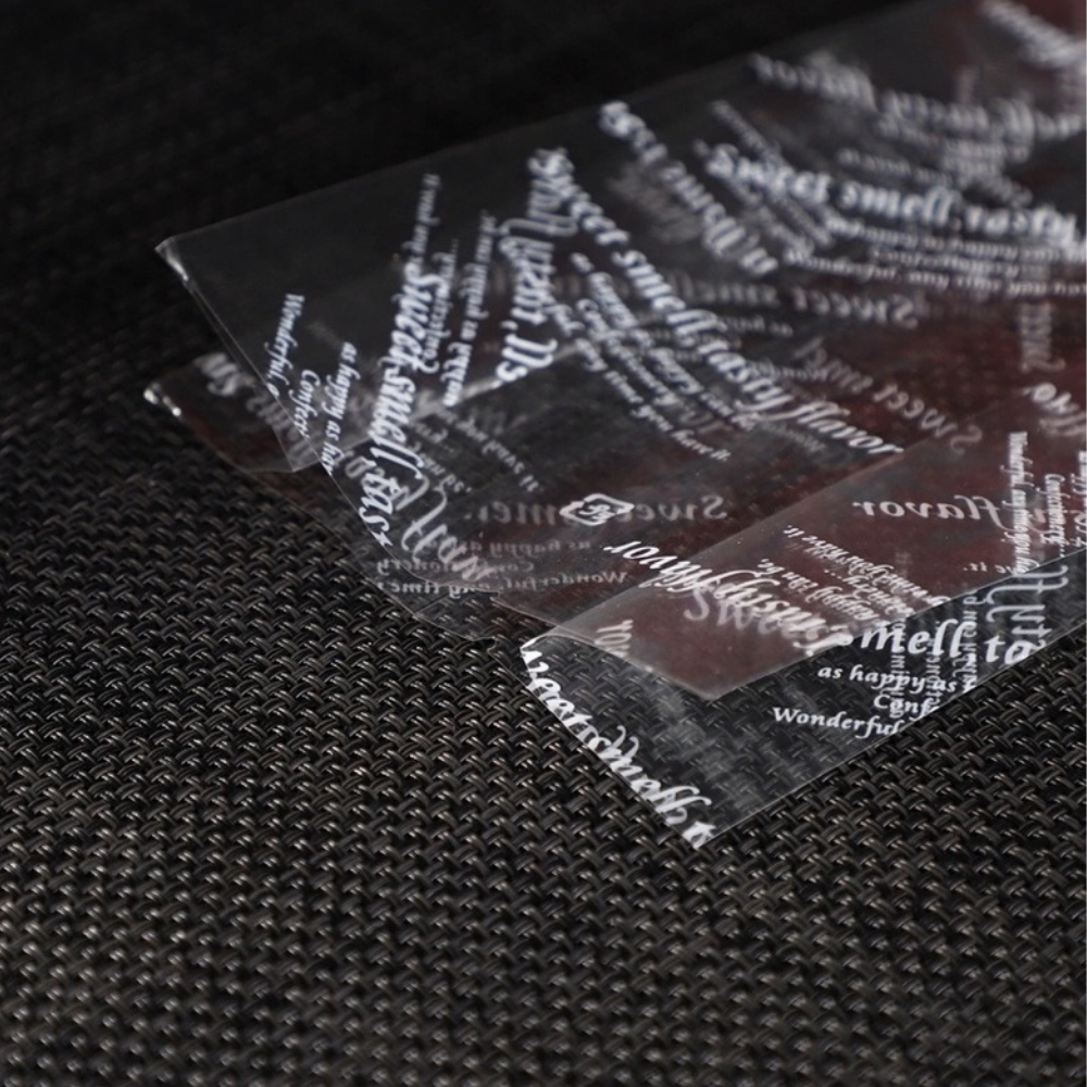 Clear Gusseted Cookie Bag With Printed Design | 3.27x2.44x9.84" - bag detail