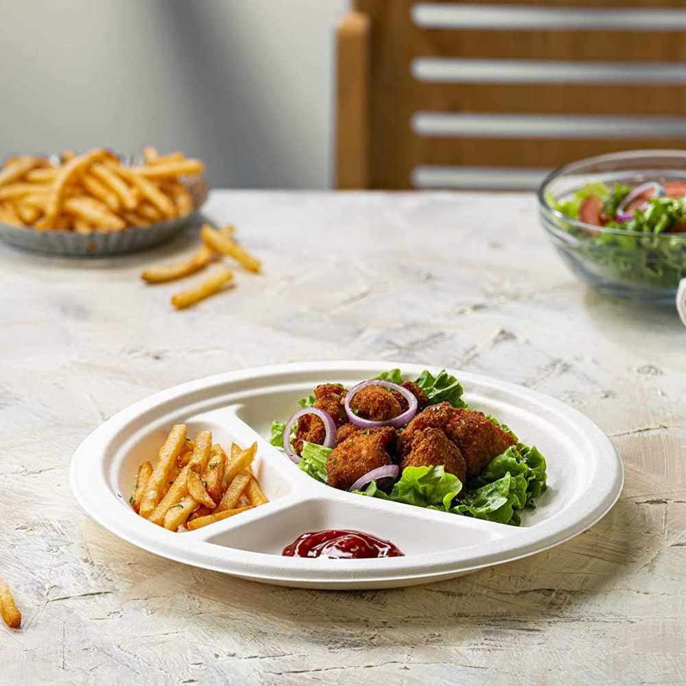 HD-CRP09-3 | 8.9" Sugarcane White Round Plate | 3 Compartment - With Meatball