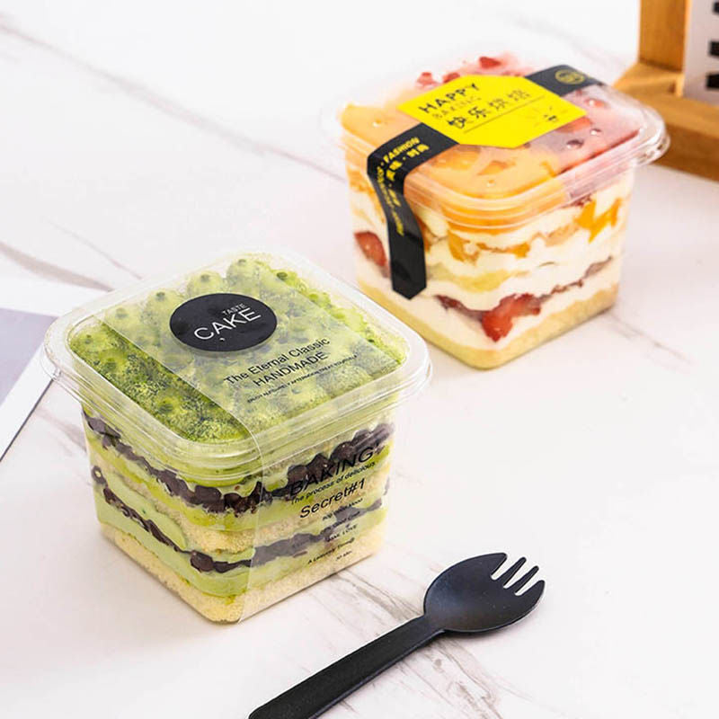 Boîte à mousse carrée en plastique transparent de 12 oz avec couvercle - 200 ensembles