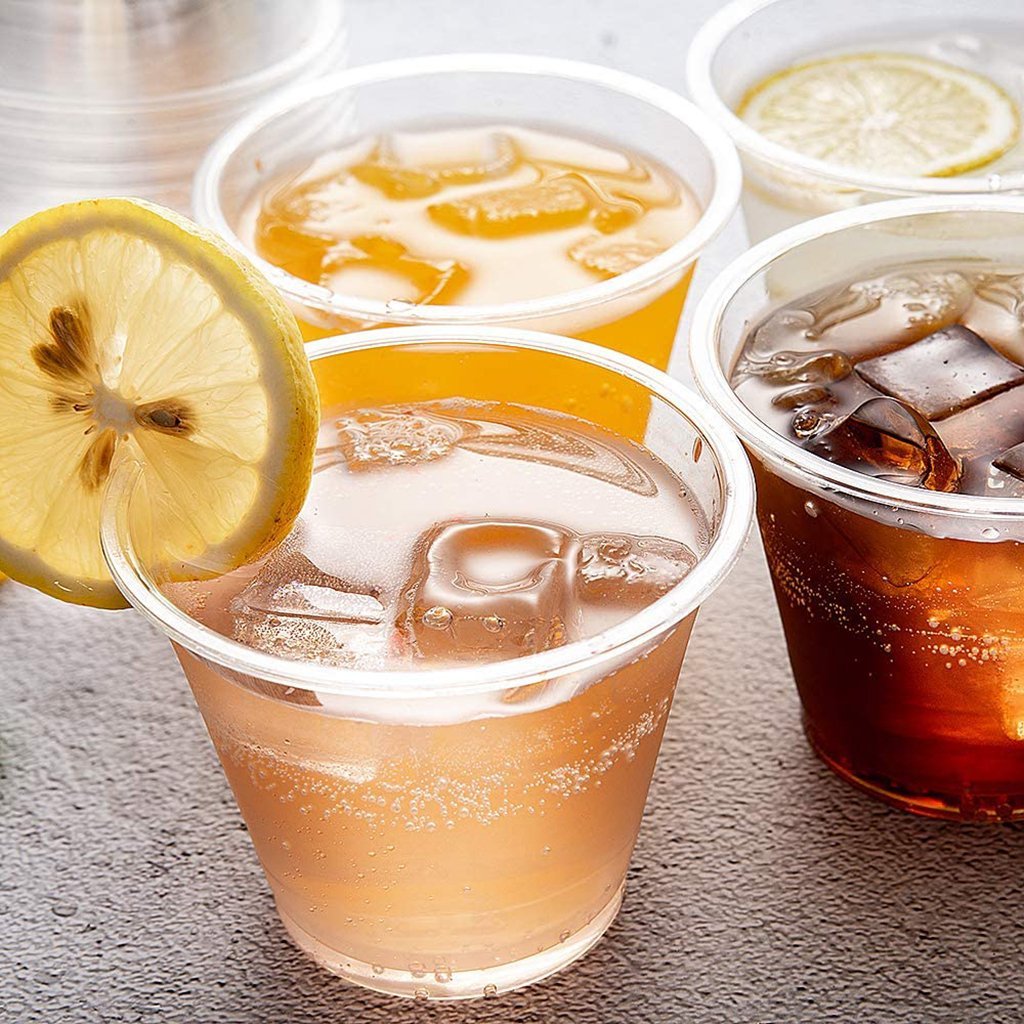 9oz Clear Plastic Dessert Cup with ice cubes and beverage