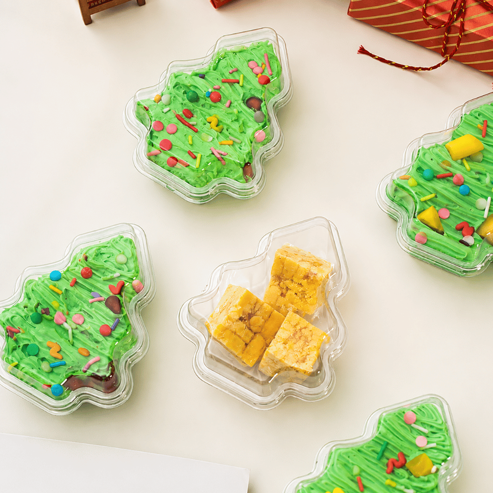 Clear PET Christmas Tree Shaped Cake Boxes W/ Lids | 4.13x3.27x1.97" - with desserts